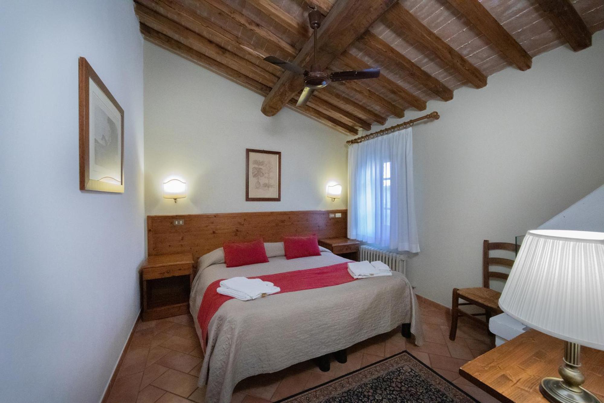 Tenuta Decimo - Il Borgo Di Mariano San Gimignano Exterior photo